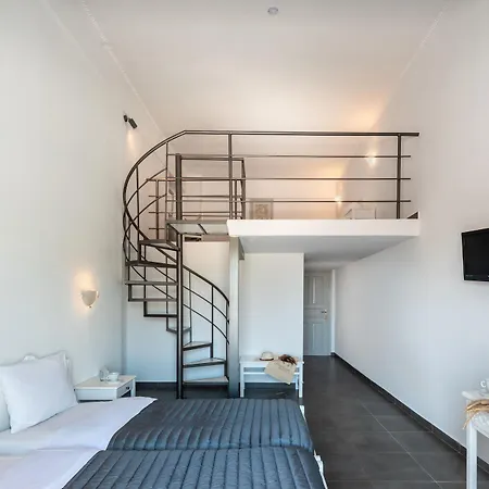 Rivari Santorini فندق 3*