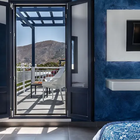 Rivari Santorini فندق Kamári