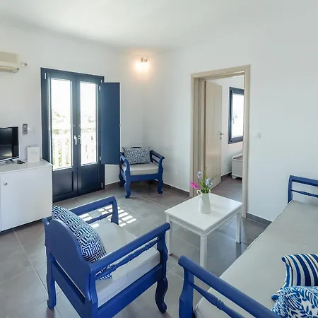 Rivari Santorini فندق 3*