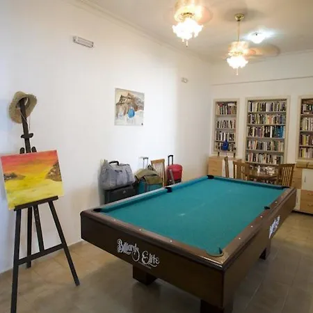 Rivari Santorini فندق Kamári