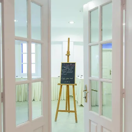Rivari Santorini فندق